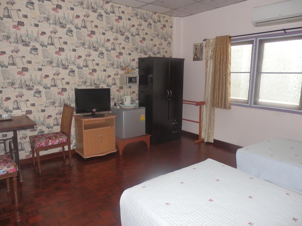 Hua Hin Tour Guesthouse Exterior foto