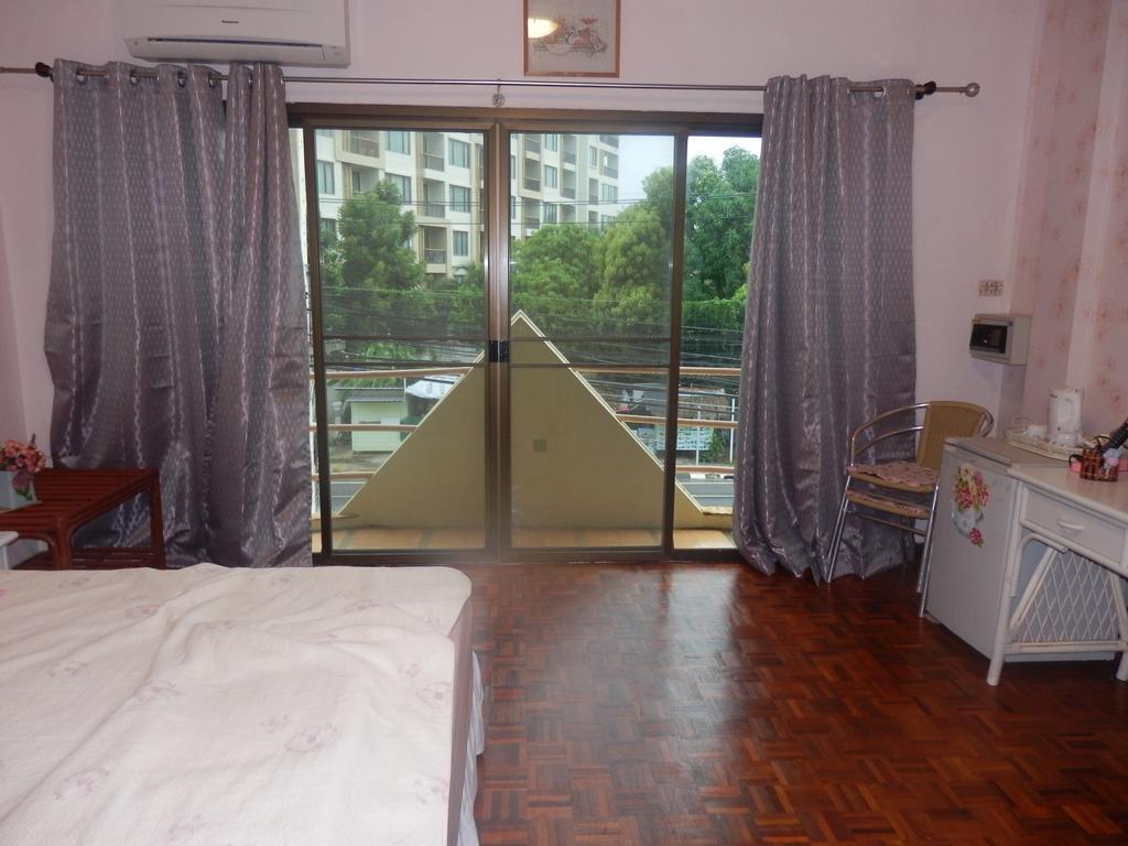 Hua Hin Tour Guesthouse Exterior foto